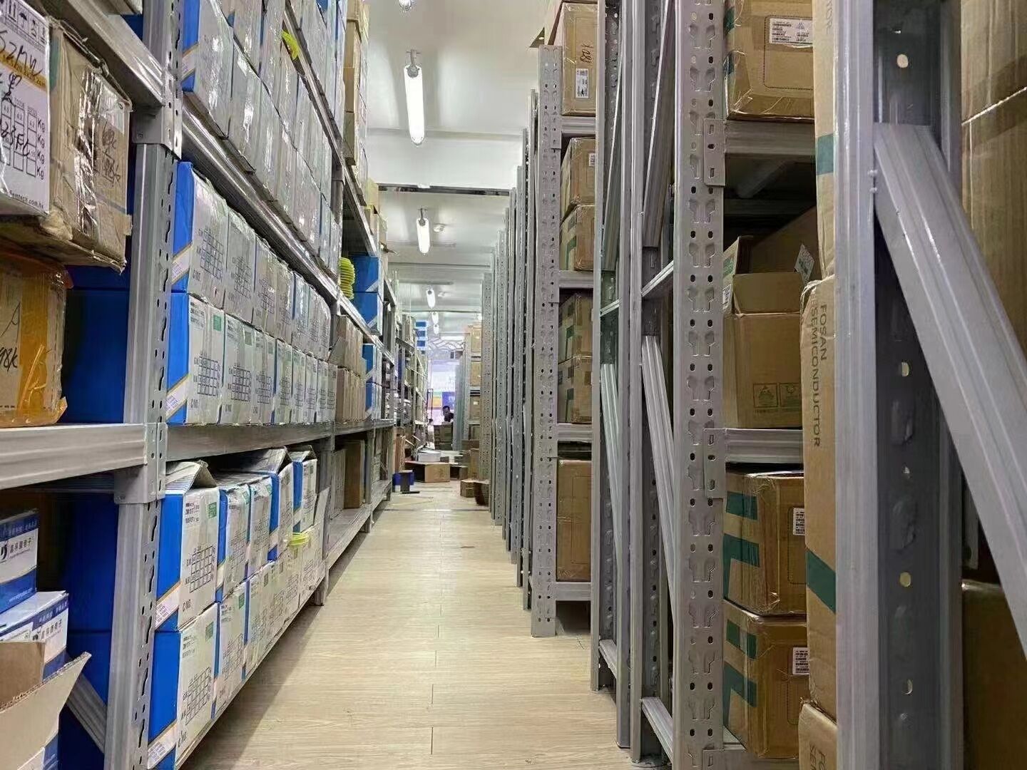 HongKong XingYiLong Electronic Technology Co., Limited 